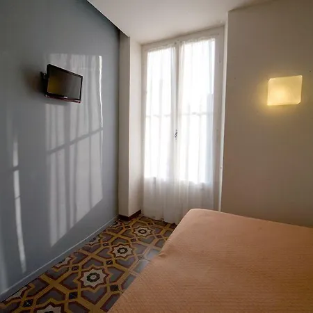 Europa Hotel 2*