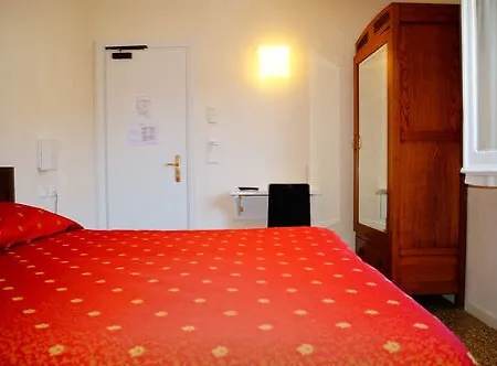 Europa Hotel 2*