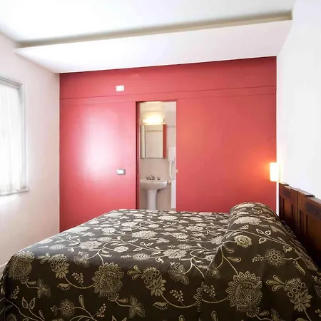 Europa Hotel 2*